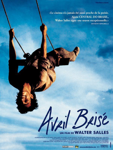 太阳背后封面图