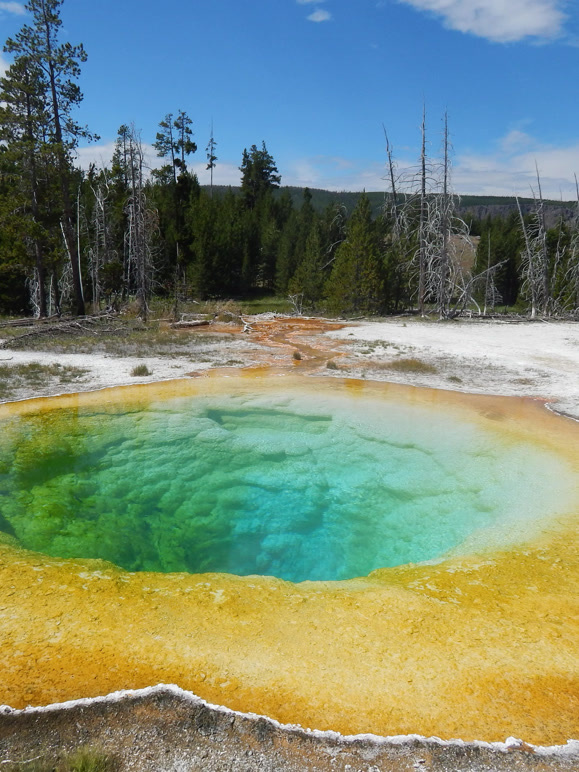 超级火山封面图
