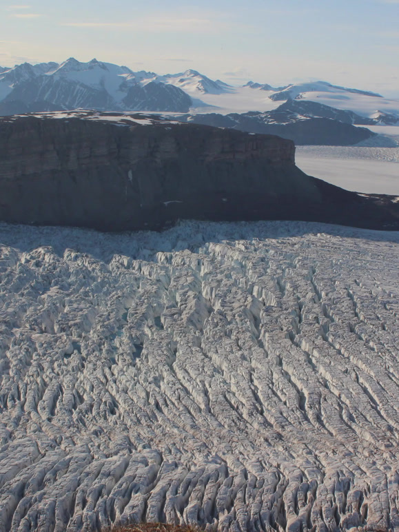 地球一日版封面图