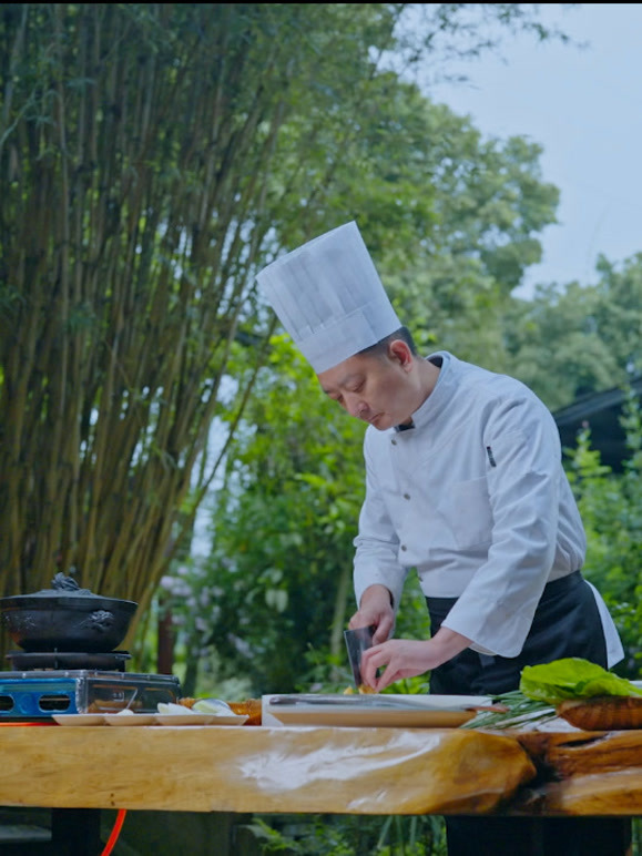 诗歌里的美食封面图